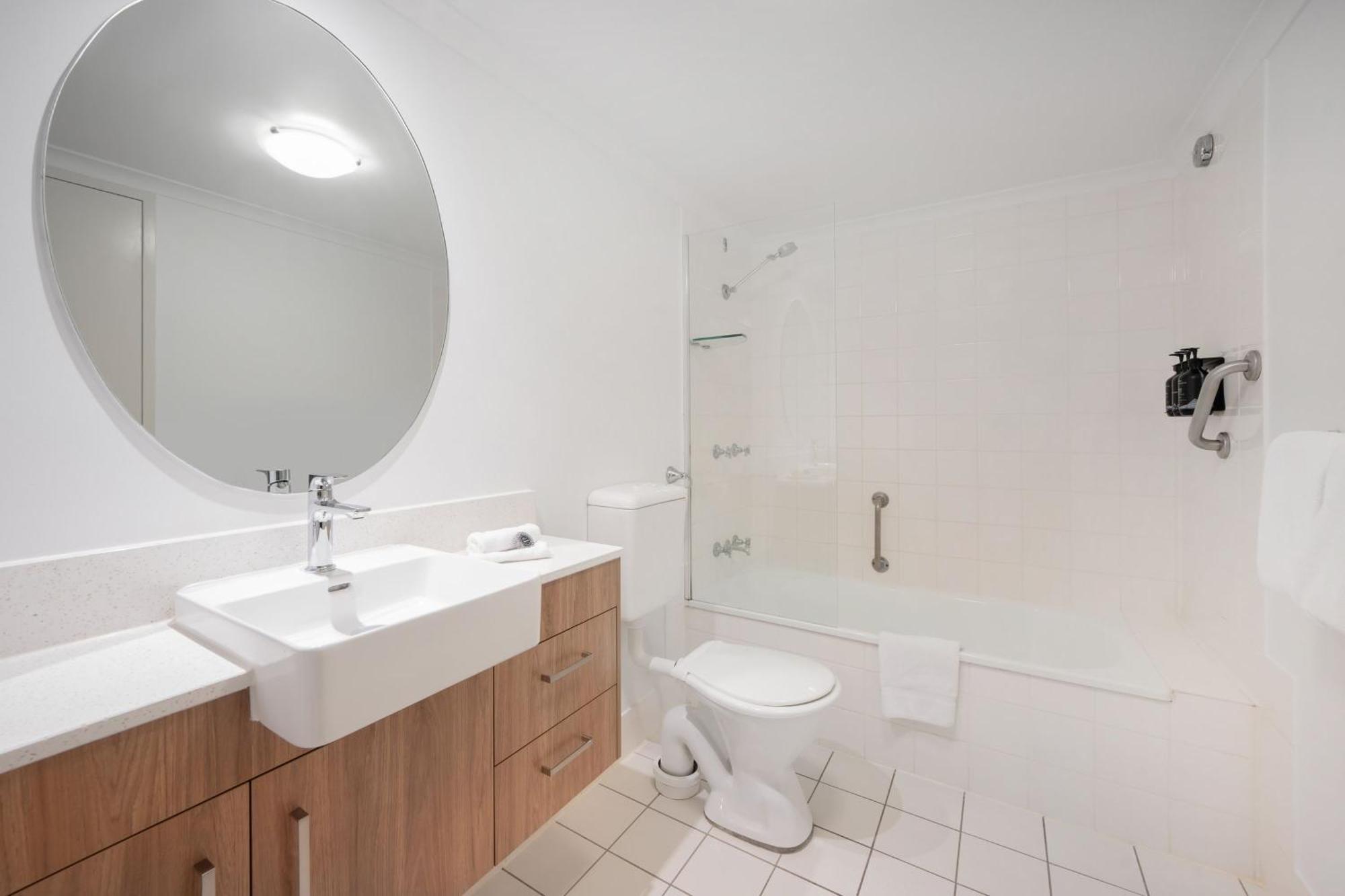 Aparthotel Mantra On Northbourne Canberra Zewnętrze zdjęcie